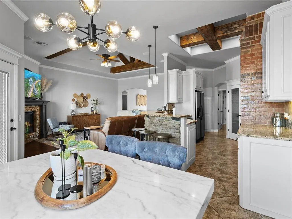 Photo 14 — 6000 Bentley Drive, Oklahoma City, OK 73169