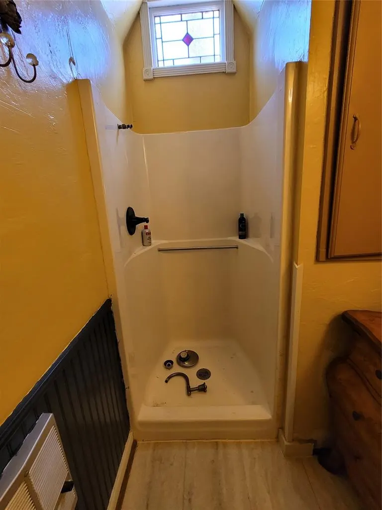 Photo 14 — 402 S 2nd Street, Guthrie, OK 73044