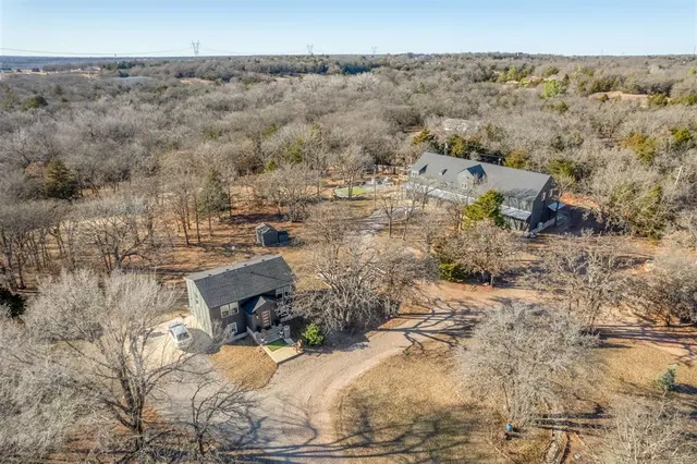 Photo 2 — 19451 Brookshire Road, Arcadia, OK 73007
