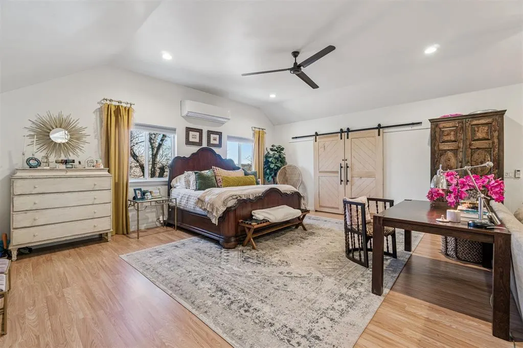Photo 15 — 19451 Brookshire Road, Arcadia, OK 73007