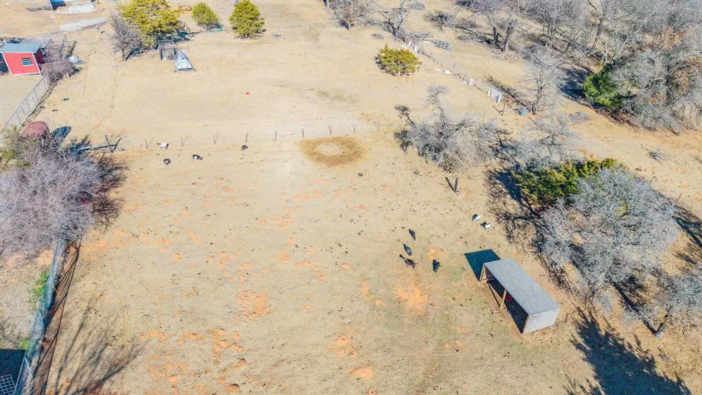 Photo 25 — 9125 E Tecumseh Road, Norman, OK 73026