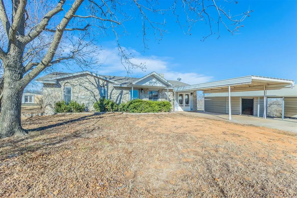 Photo 3 — 9125 E Tecumseh Road, Norman, OK 73026