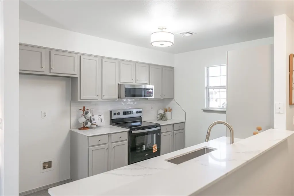 Photo 10 — 8912 NE 46th Street, Spencer, OK 73084