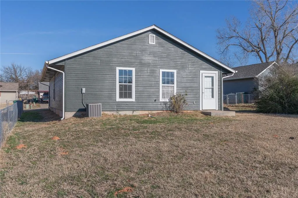 Photo 32 — 8912 NE 46th Street, Spencer, OK 73084