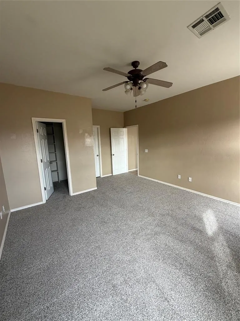 Photo 8 — 6920 Freedom Avenue, Oklahoma City, OK 73135