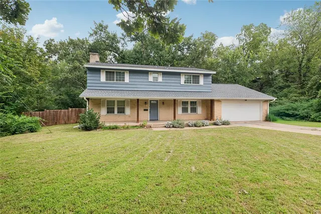 Front exterior — 817 NE 61 Street, Oklahoma City, OK 73105