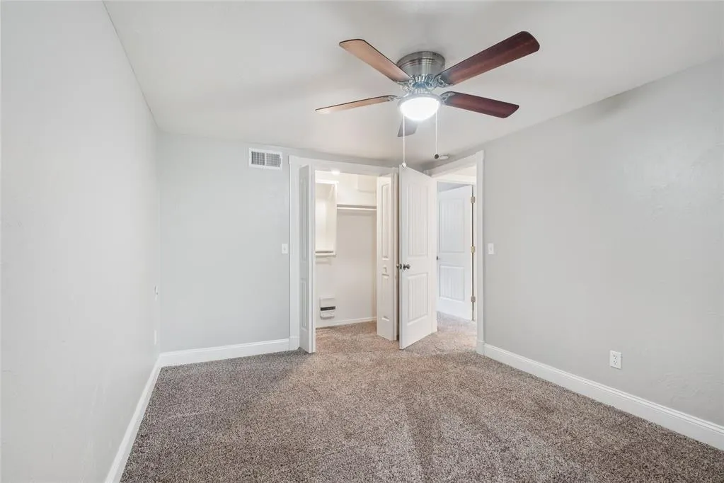 Photo 19 — 817 NE 61 Street, Oklahoma City, OK 73105