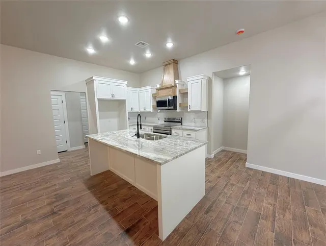 Photo 4 — 2201 Winter Ridge Road, Blanchard, OK 73010