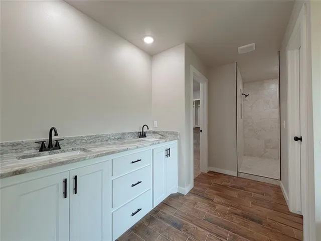 Photo 7 — 2201 Winter Ridge Road, Blanchard, OK 73010