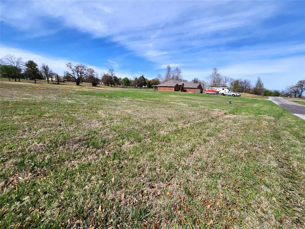 Photo 4 — 000 Trotters Lane, McLoud, OK 74851