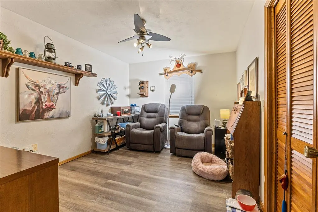 Photo 21 — 140 Dolomite Drive, Clinton, OK 73601