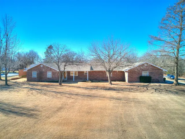 Photo 3 — 36701 Timber Road, Shawnee, OK 74804