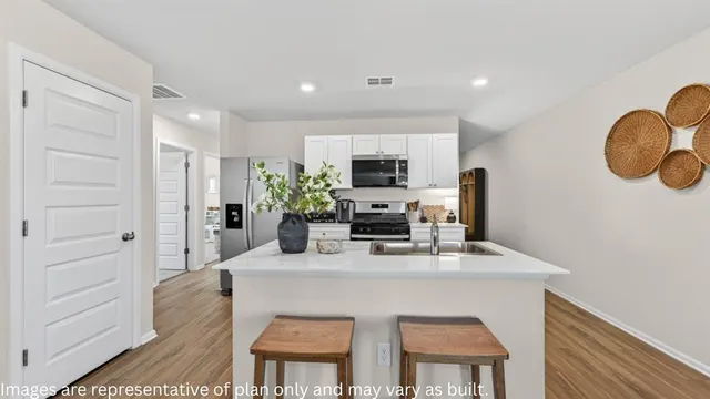 Photo 6 — 3100 Buffalo Farms Boulevard, Oklahoma City, OK 73179