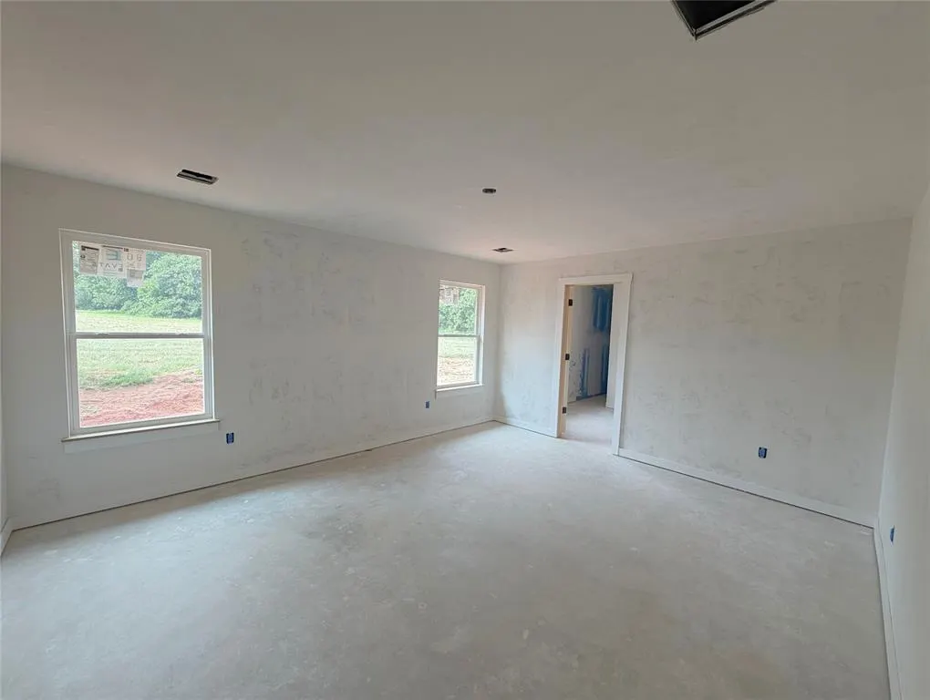 Photo 5 — 2208 Winter Ridge Road, Blanchard, OK 73010