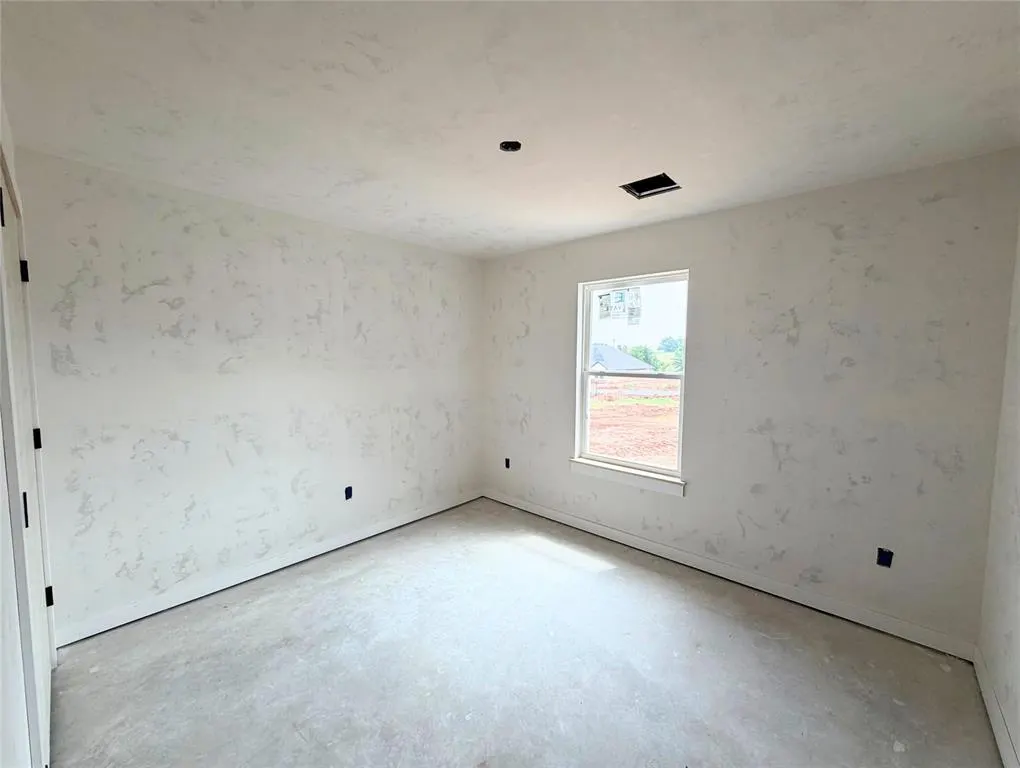 Photo 12 — 2208 Winter Ridge Road, Blanchard, OK 73010