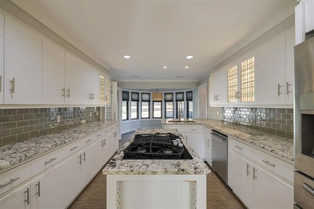 Photo 17 — 6317 Norham Court, Oklahoma City, OK 73118