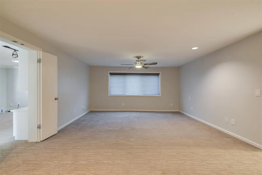 Photo 32 — 6317 Norham Court, Oklahoma City, OK 73118