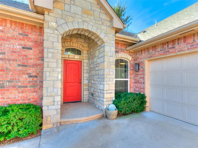 Photo 2 — 5612 NW 126th Street, Oklahoma City, OK 73142