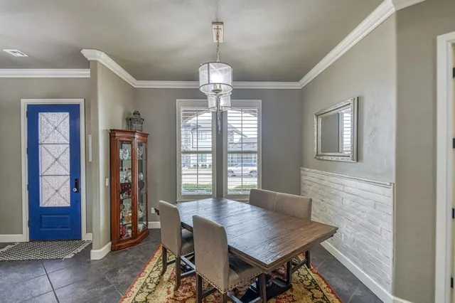 Photo 6 — 2233 War Eagle Lane, Yukon, OK 73099
