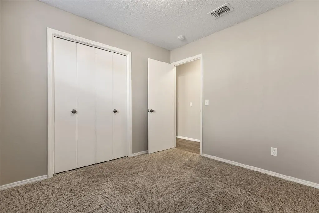 Photo 6 — 3324 NE 20th Street, Oklahoma City, OK 73121