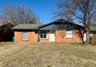 Sold home at 329 NW 84th Street