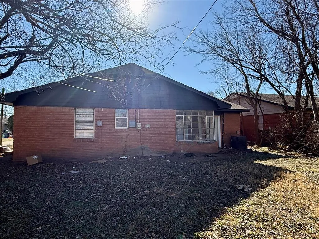 Photo 21 — 329 NW 84th Street, Oklahoma City, OK 73114