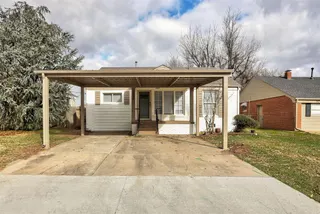 Sold home at 3237 NW 43rd Street