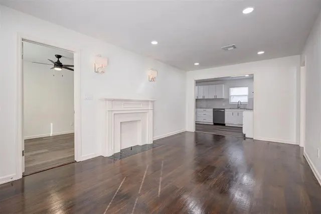 Photo 7 — 3237 NW 43rd Street, Oklahoma City, OK 73112