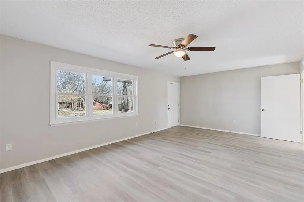 Photo 3 — 200 E Leslie Street, Pauls Valley, OK 73075
