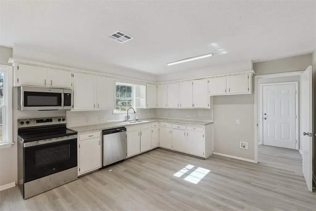 Photo 5 — 200 E Leslie Street, Pauls Valley, OK 73075