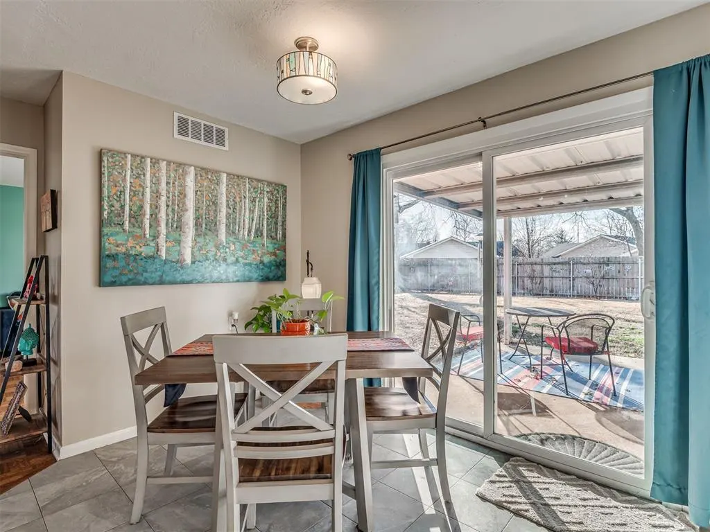 Photo 18 — 1728 Windsor Way, Norman, OK 73069