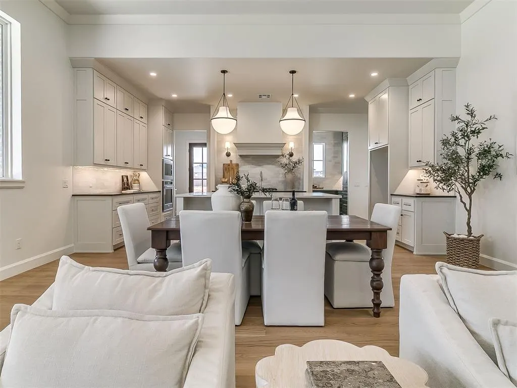 Photo 13 — 3200 Gold Finch Drive, Edmond, OK 73012