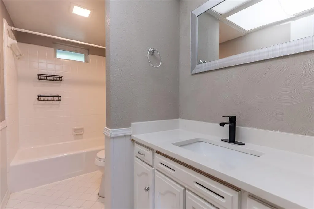 Photo 12 — 2532 NW 116th Street, Oklahoma City, OK 73120