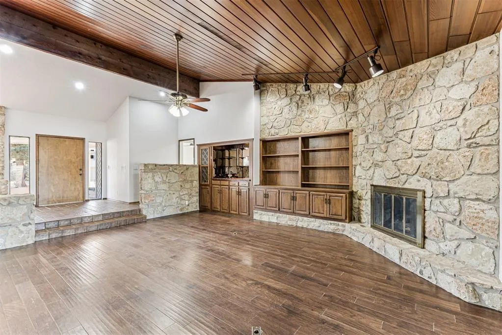 Photo 11 — 4313 Saint Thomas Drive, Oklahoma City, OK 73120