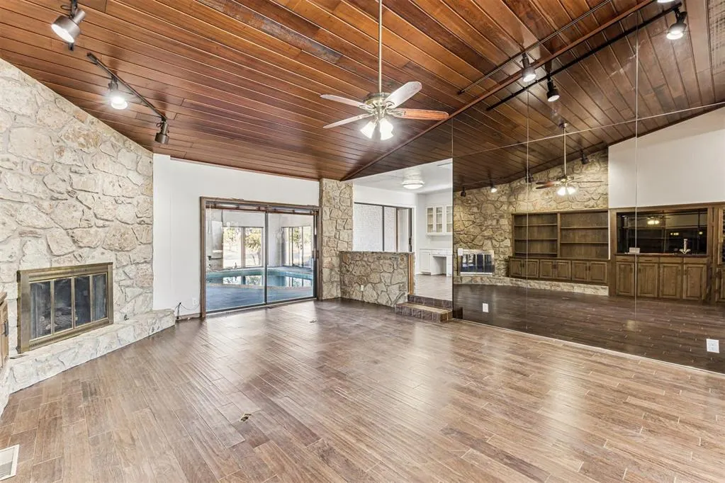 Photo 13 — 4313 Saint Thomas Drive, Oklahoma City, OK 73120