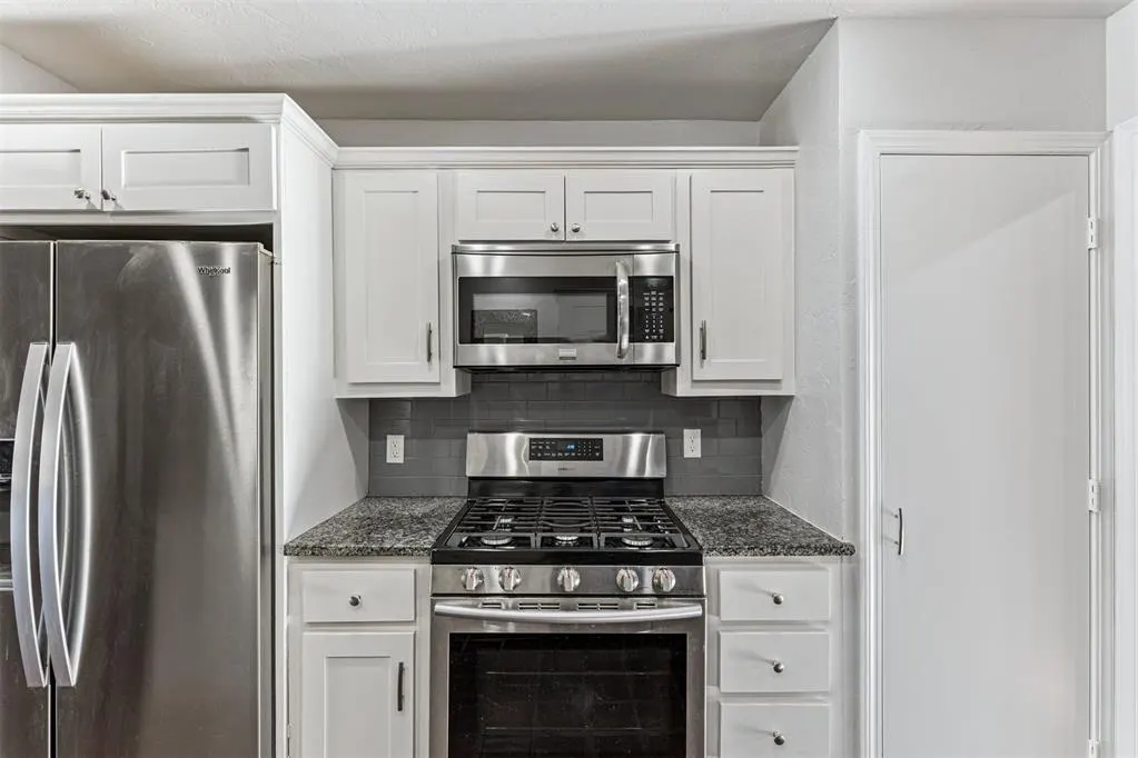 Photo 22 — 4313 Saint Thomas Drive, Oklahoma City, OK 73120
