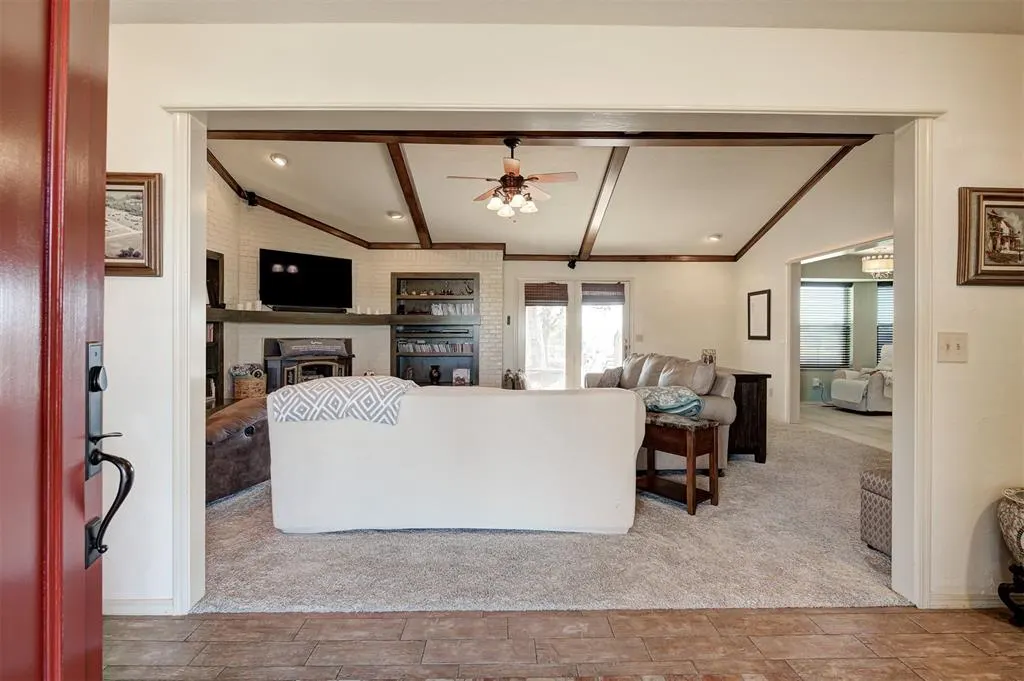 Photo 3 — 23400 Bob White Drive, Edmond, OK 73025