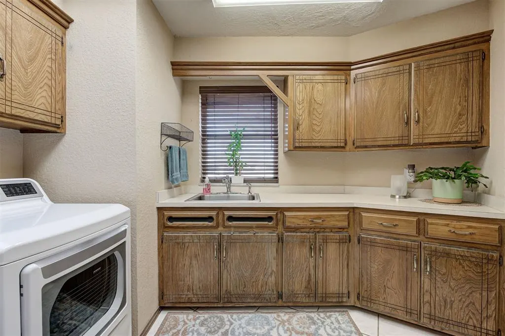 Photo 12 — 23400 Bob White Drive, Edmond, OK 73025