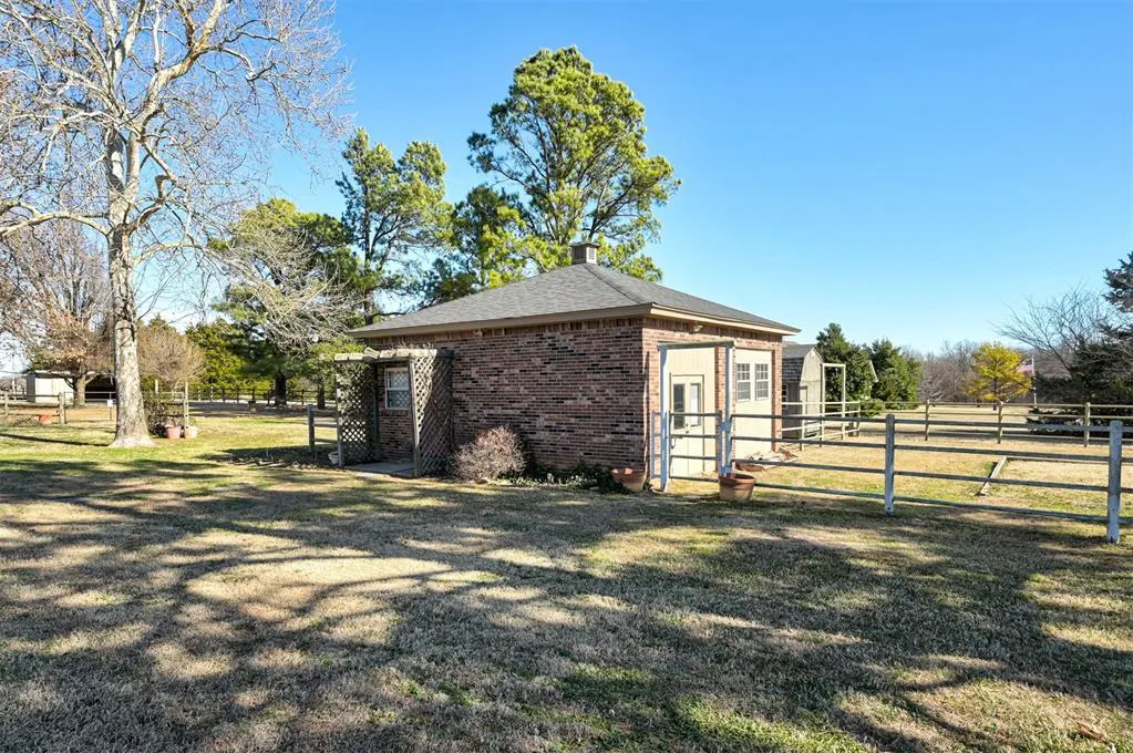 Photo 27 — 23400 Bob White Drive, Edmond, OK 73025
