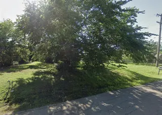 Sold home at 219 N Hartman Avenue