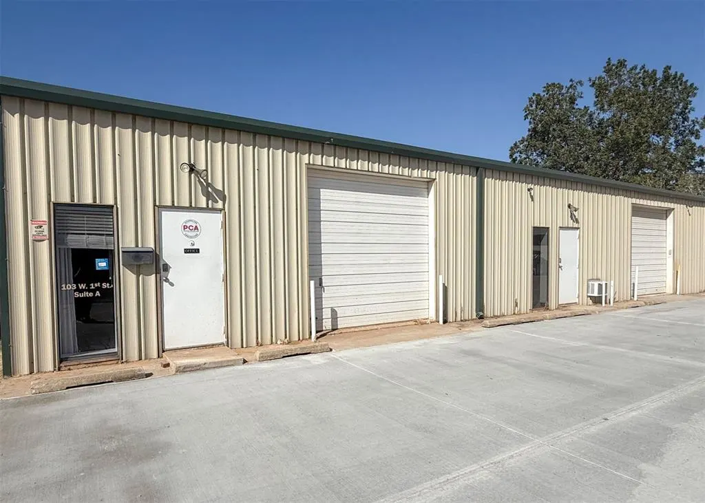 Photo 10 — 103 W 1st Street A, Edmond, OK 73003