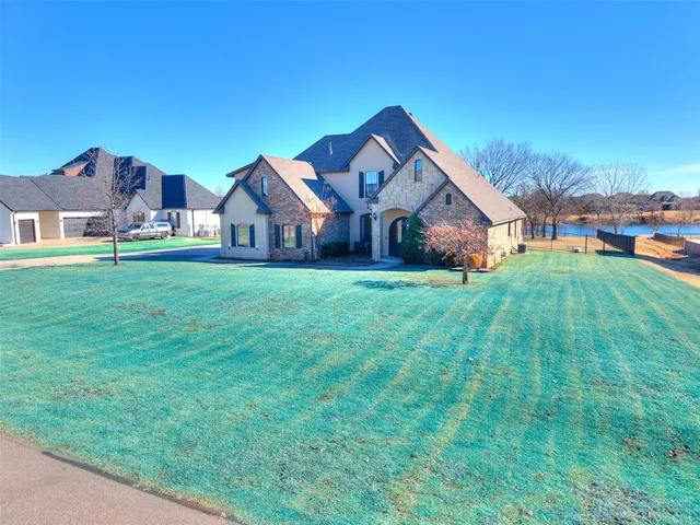 Photo 3 — 15228 Turtle Lake Place, Oklahoma City, OK 73165