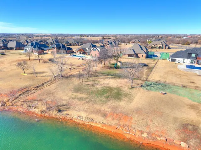 Photo 4 — 15228 Turtle Lake Place, Oklahoma City, OK 73165
