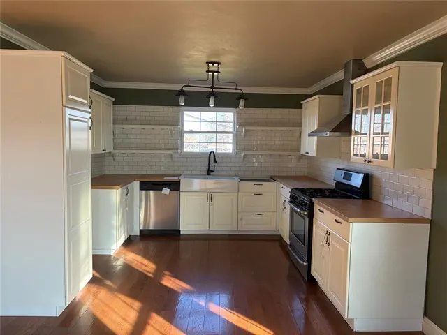 Photo 5 — 5621 NW 42nd Street, Warr Acres, OK 73122