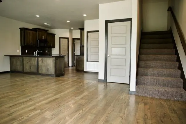 Photo 4 — 705 Jenkins Avenue 705, Norman, OK 73069