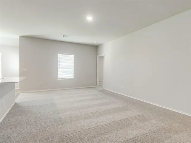 Photo 4 — 1776 SE 20th Street, Newcastle, OK 73065