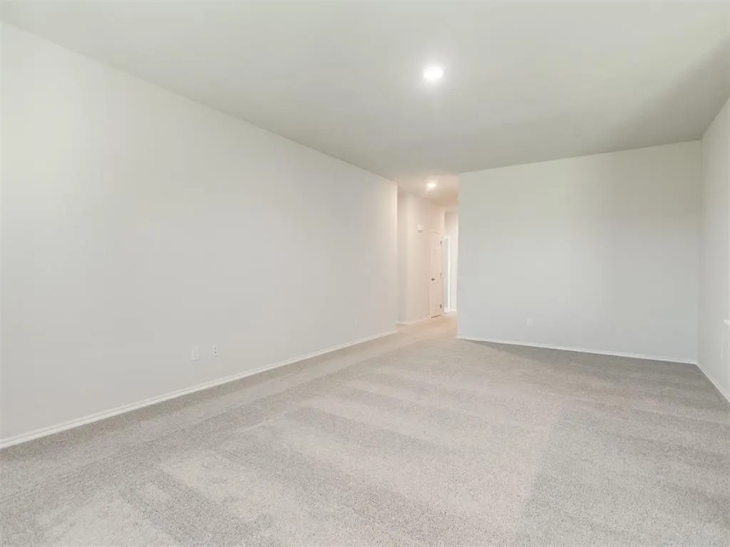 Photo 6 — 1776 SE 20th Street, Newcastle, OK 73065