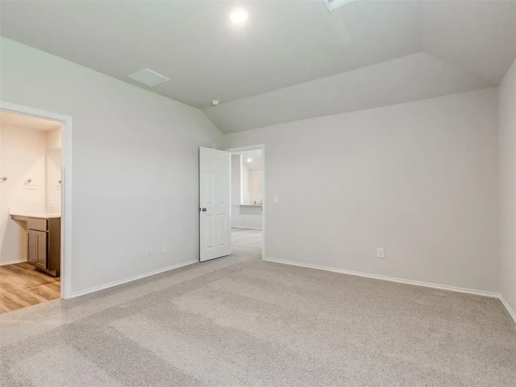 Photo 14 — 1776 SE 20th Street, Newcastle, OK 73065
