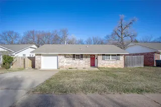 Sold home at 2027 Allenhurst Street