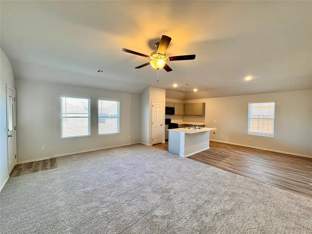 Photo 2 — 1906 E Ridgecrest Avenue, Stillwater, OK 74075